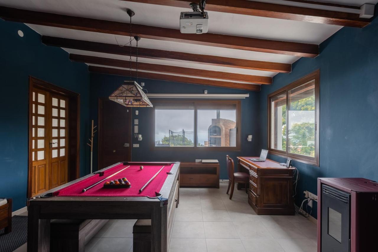 Maison Mialon: Country House Amidst Of Nature La Esperanza  エクステリア 写真