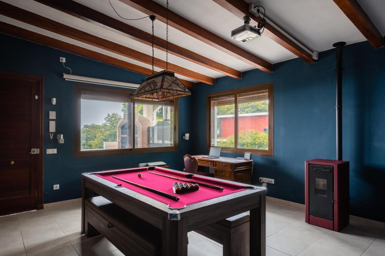 Maison Mialon: Country House Amidst Of Nature La Esperanza  エクステリア 写真